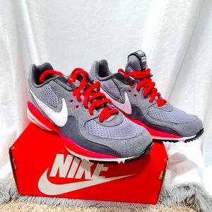 Womens Nike shoes size 9